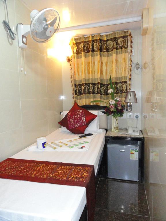 Bohol Guest house *