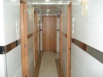 Hostel Ashoka *