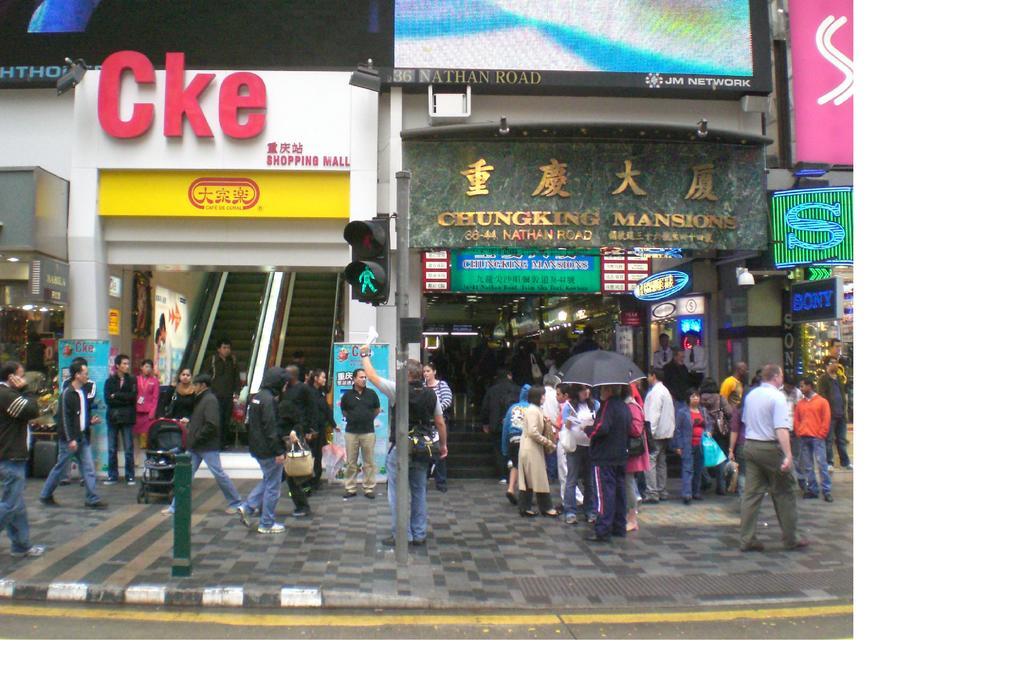 Skylark Rumah tetamu