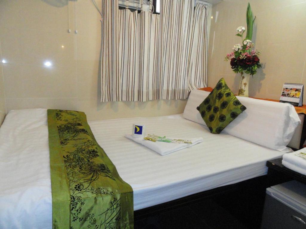 Budget Block D 10th Floor Guest house Hong Kong