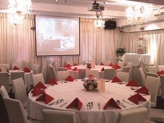 Hotel Bluejay Residences 3*