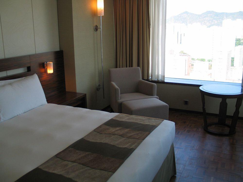 Nina Tsuen Wan West Hotel