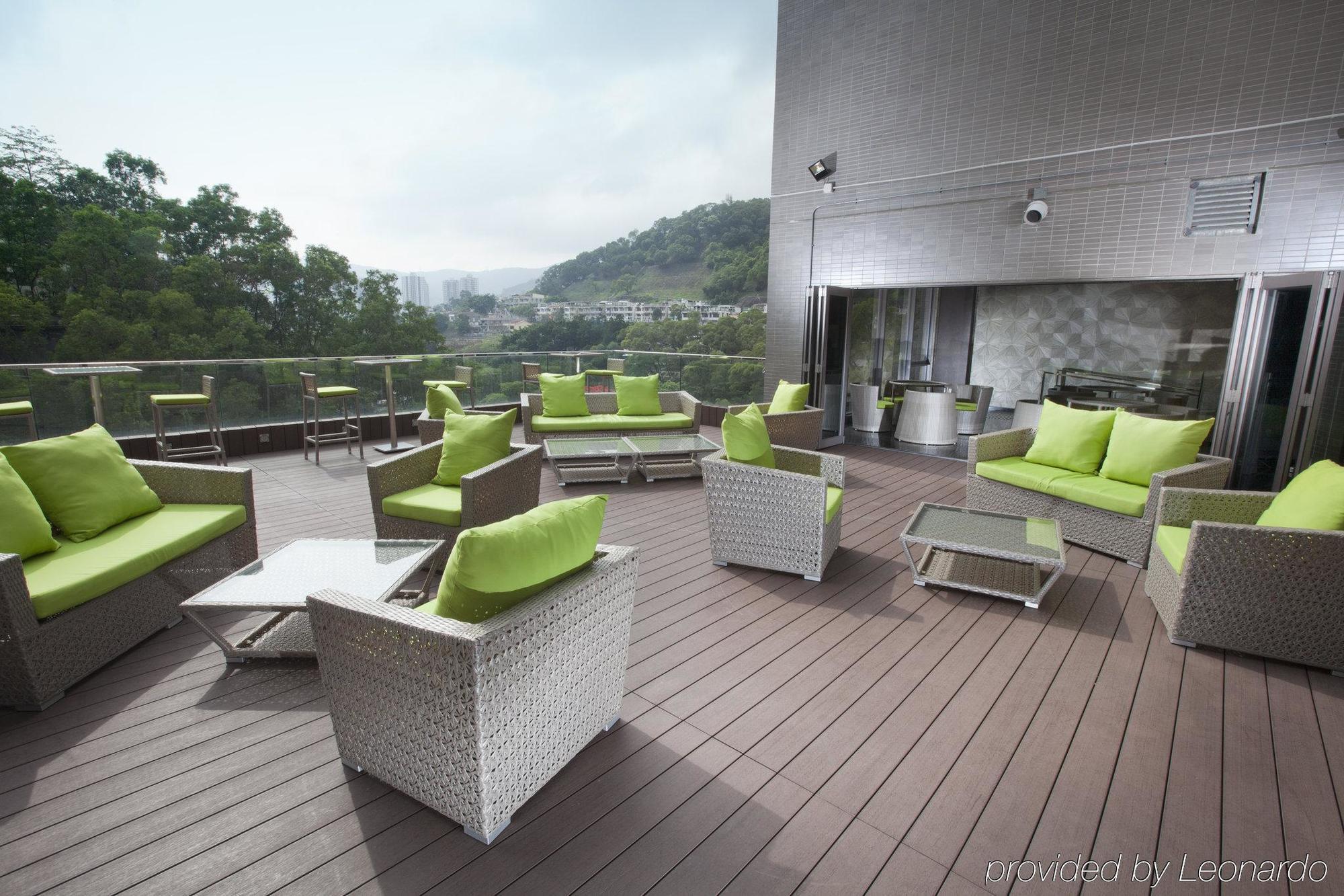 Dorsett Tsuen Wan, 4*