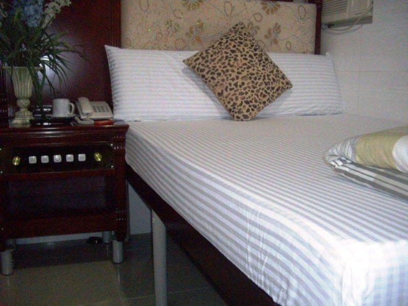 Oriental Lander Hotel