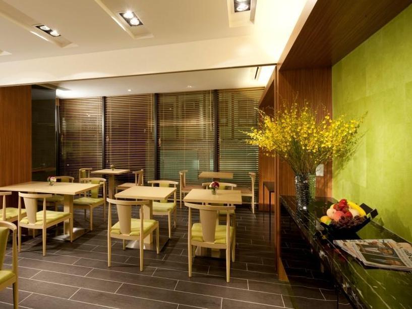 The Mercer 4*