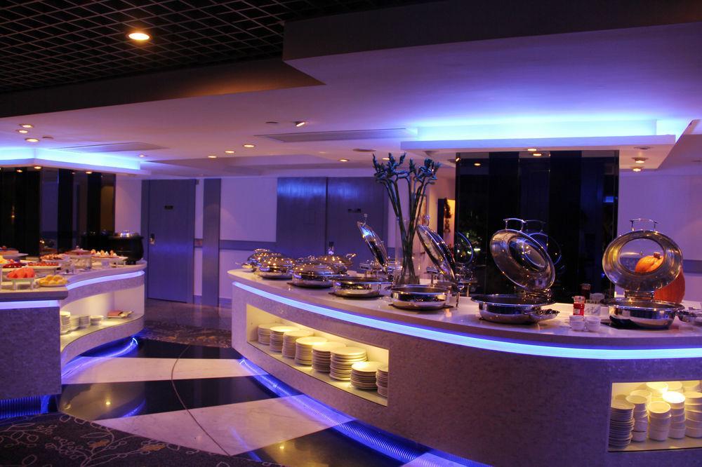 Metropark Mongkok Hotel 4*