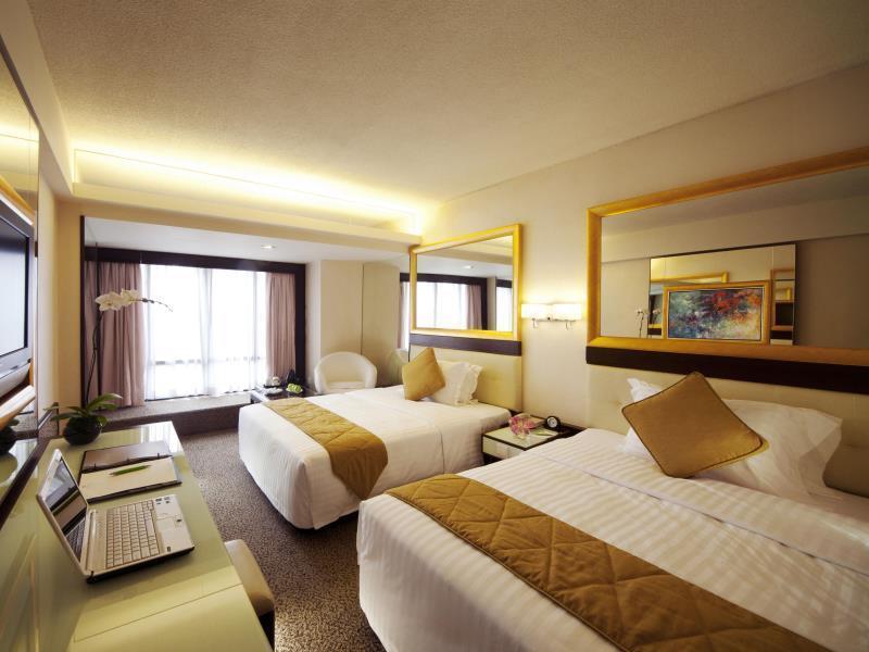 Regal Oriental 4*