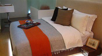 V Wanchai Aparthotel