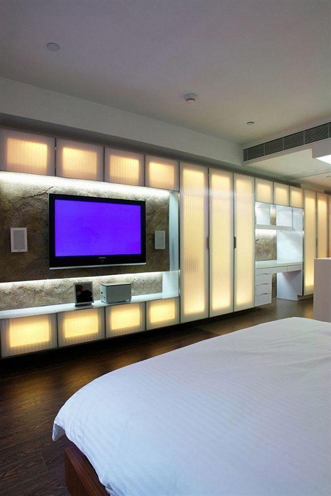 V Wanchai Aparthotel Hong Kong