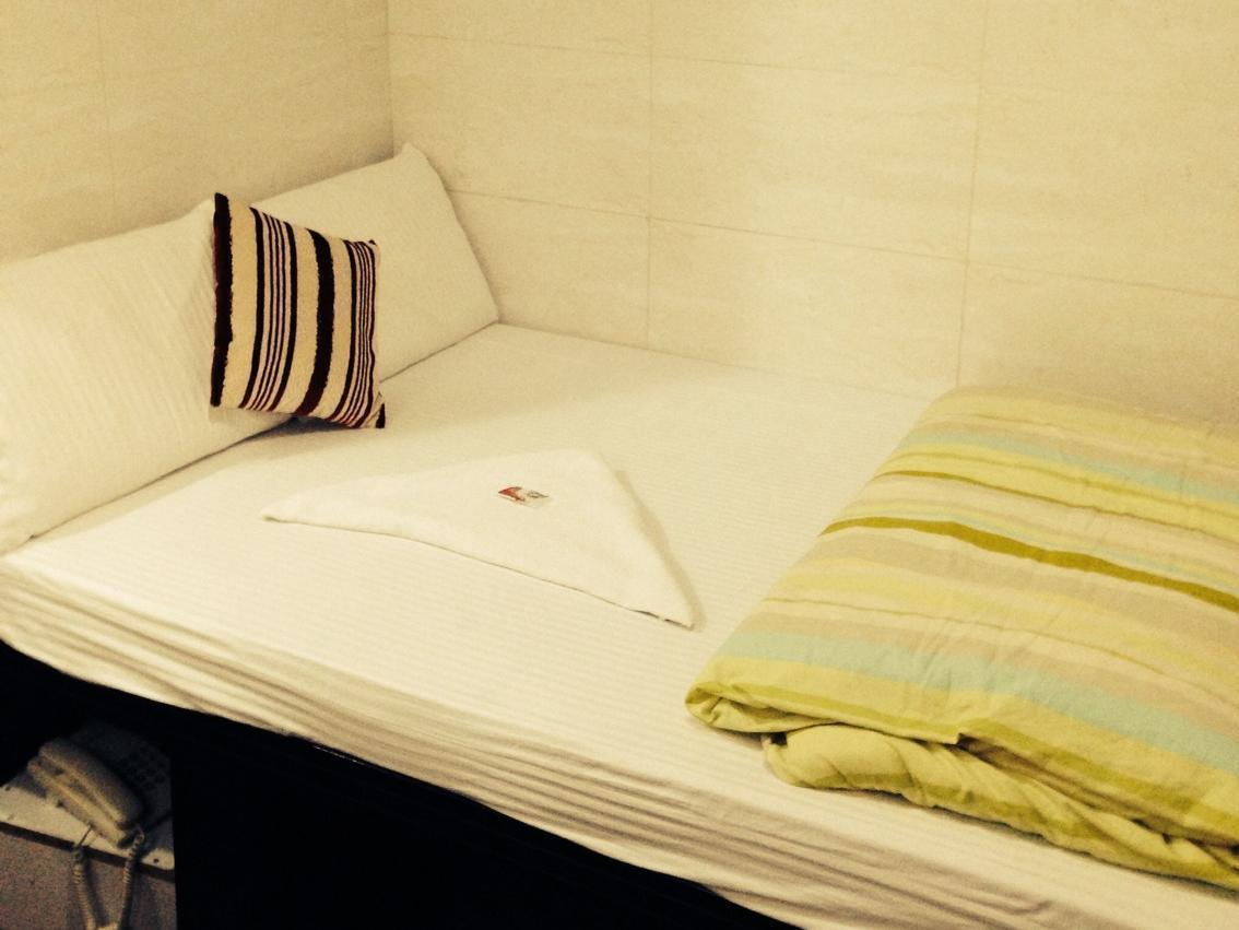 Crystal Guest house Hong Kong