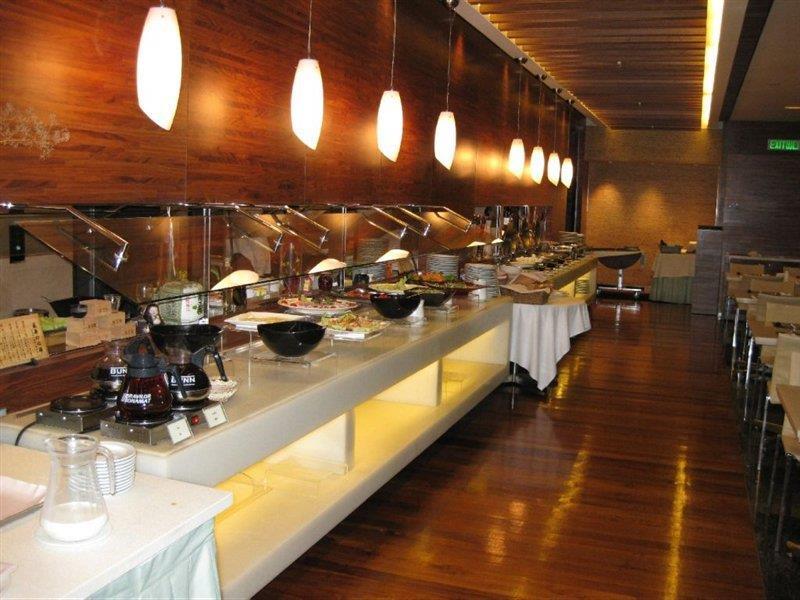 Hotel Nina Causeway Bay 4*