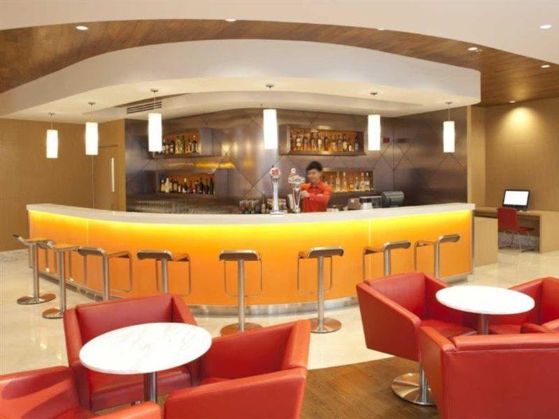 Khách sạn Ibis & Sheung Wan 3*
