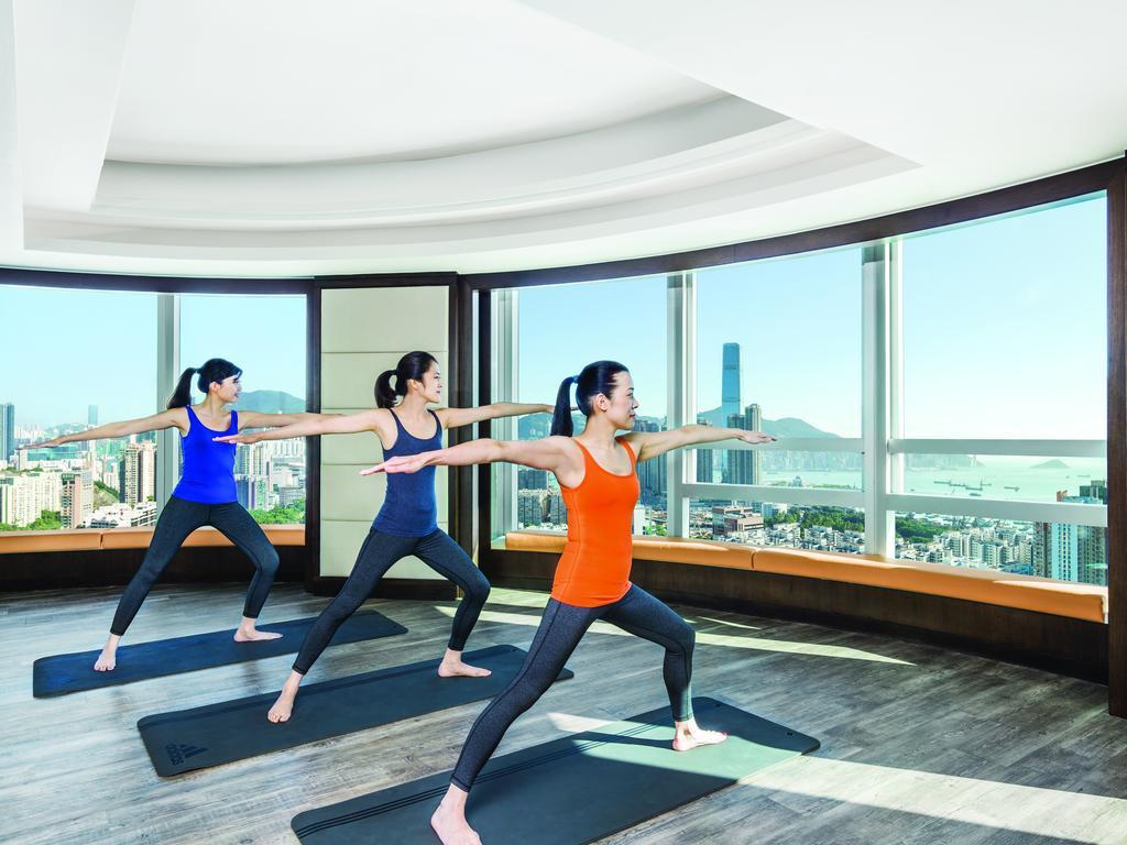 Khách sạn Cordis, 5*