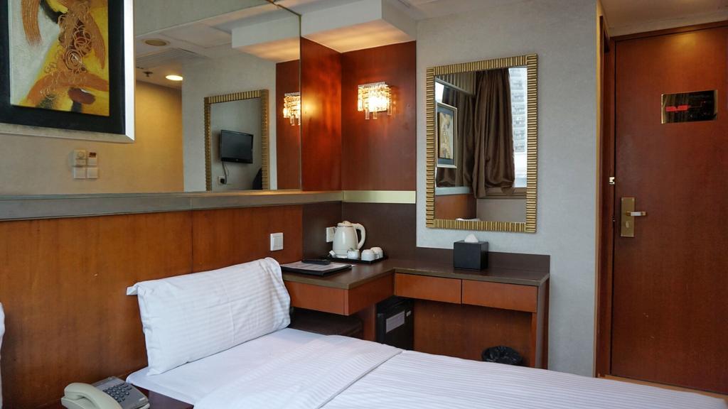 Hotel Oriental Lander Hong Kong
