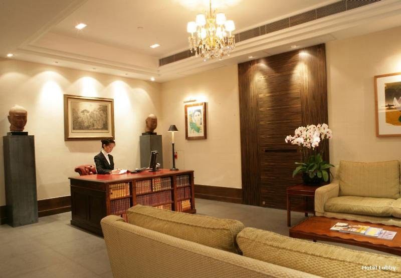 Hotel Xi 3*