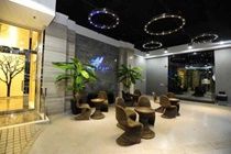 Hotel M
