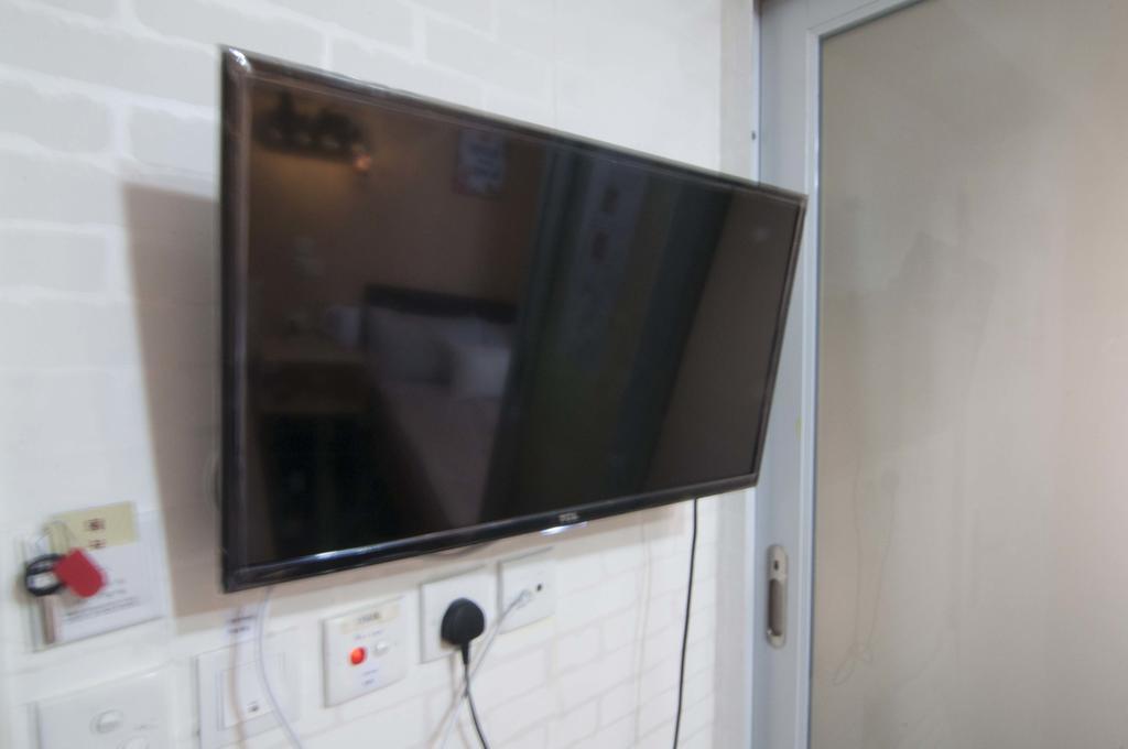 Big Wave Travel Guest house Hong Kong