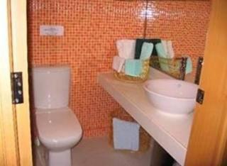 Hotel Newton 4*