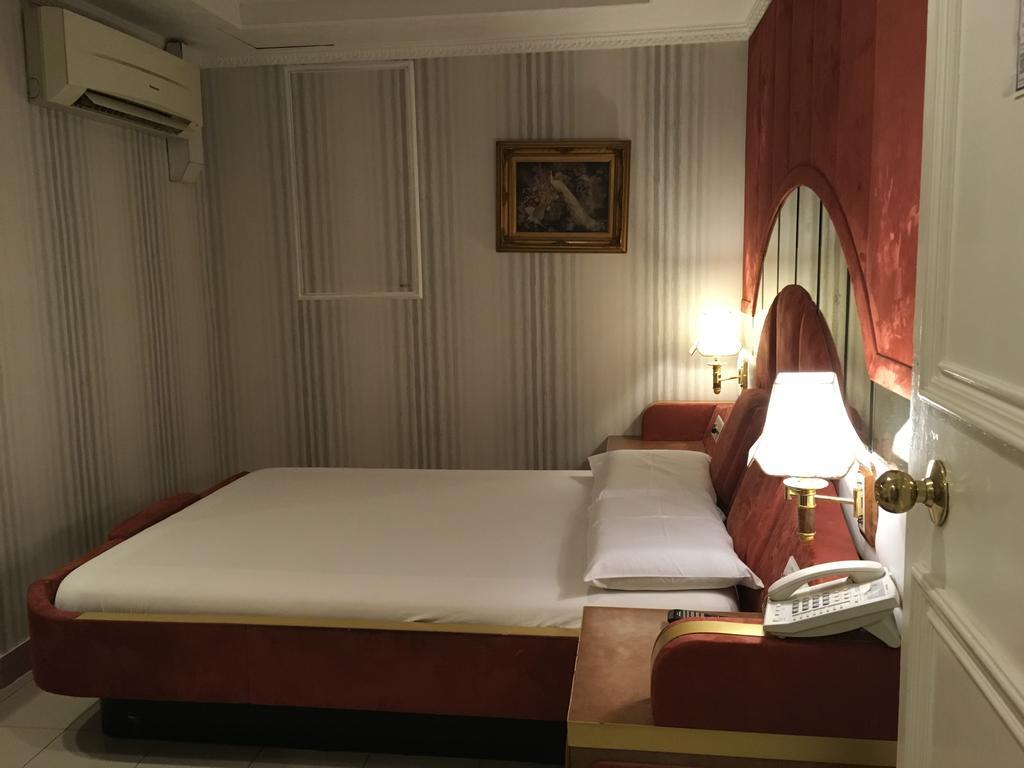 Pak Flower Guest house
