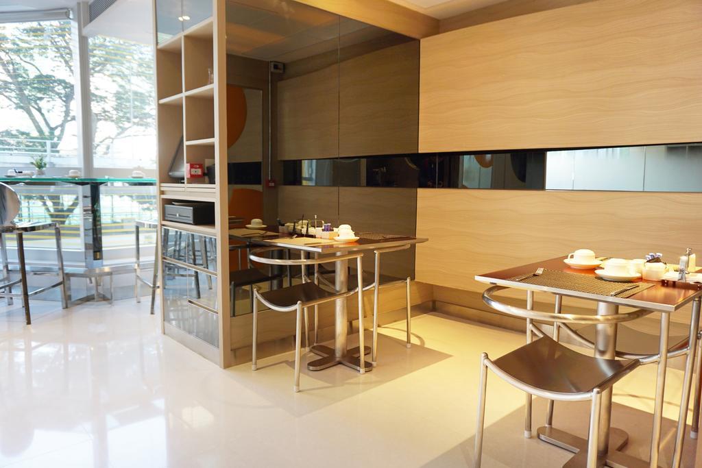 Elysion Place Causeway Bay 4*