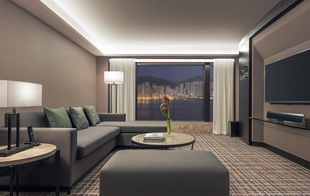 New World Millennium Hotel 5*