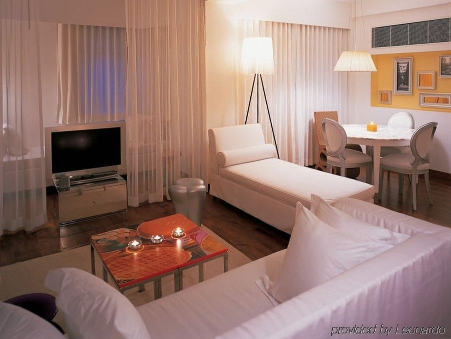 Hotel J By Yoo Hong Kong