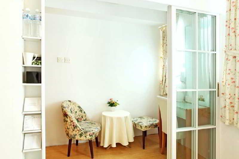 Bluejay Residences 3*