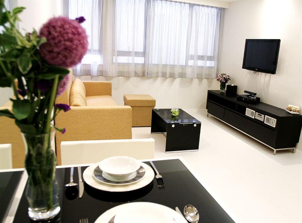 Hotel The Figo 4*