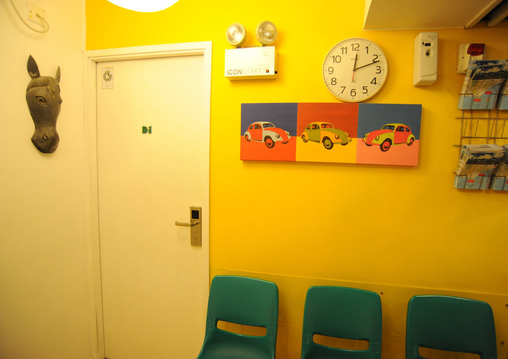 Yesinn - Fortress Hill Hostel Hong Kong