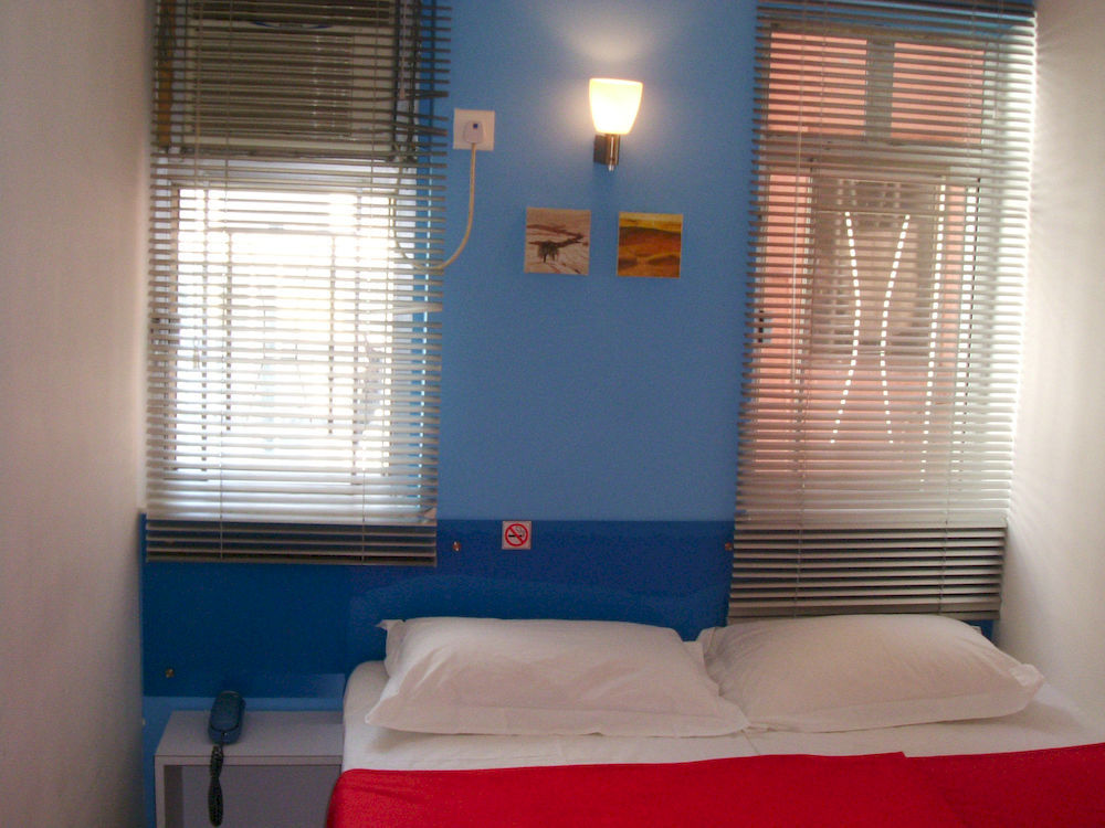 Hostel Yesinn - Fortress Hill Hong Kong