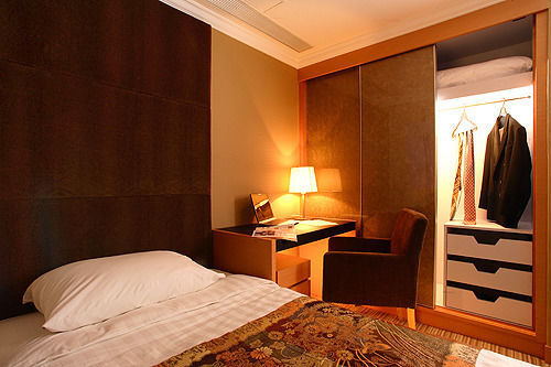Two Macdonnell Road 4* Hong Kong