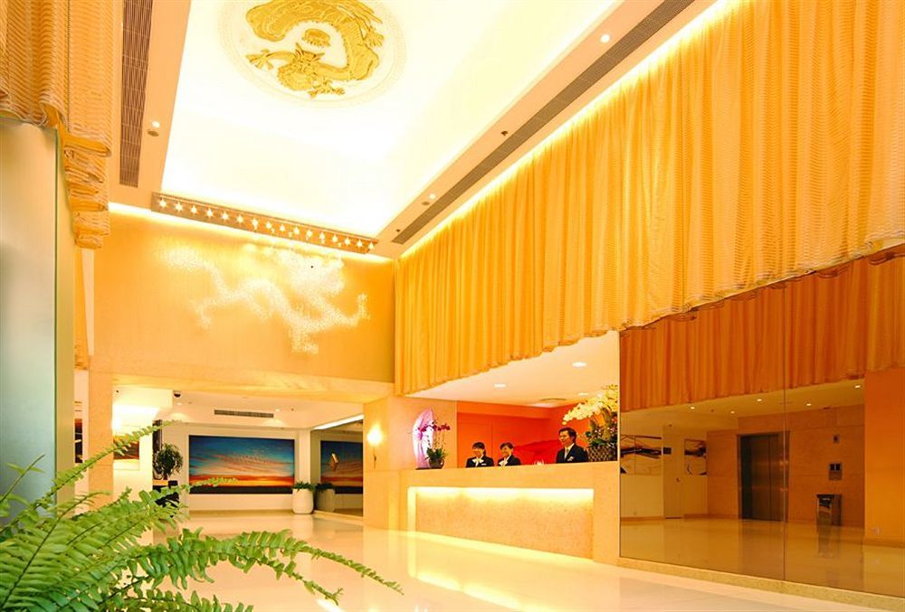 Hotel Silka Far East
