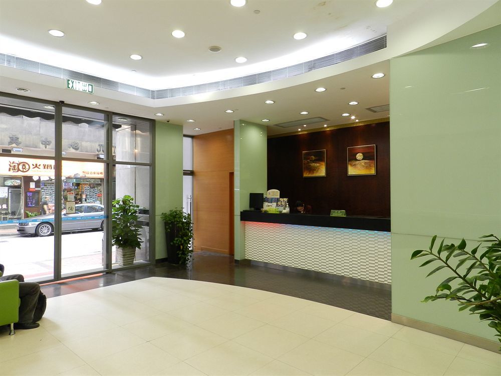West Hotel 3*