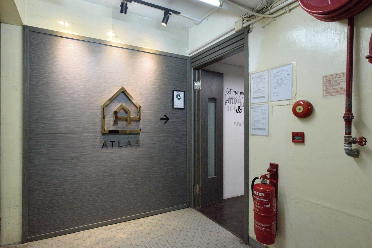 Atlas & Backpackers Guest house Hong Kong