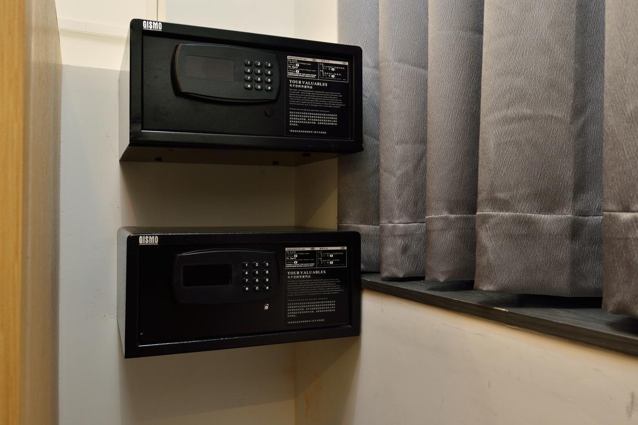 Guest house Atlas & Backpackers *