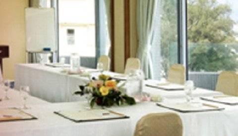 Warwick Cheung Chau Hotel
