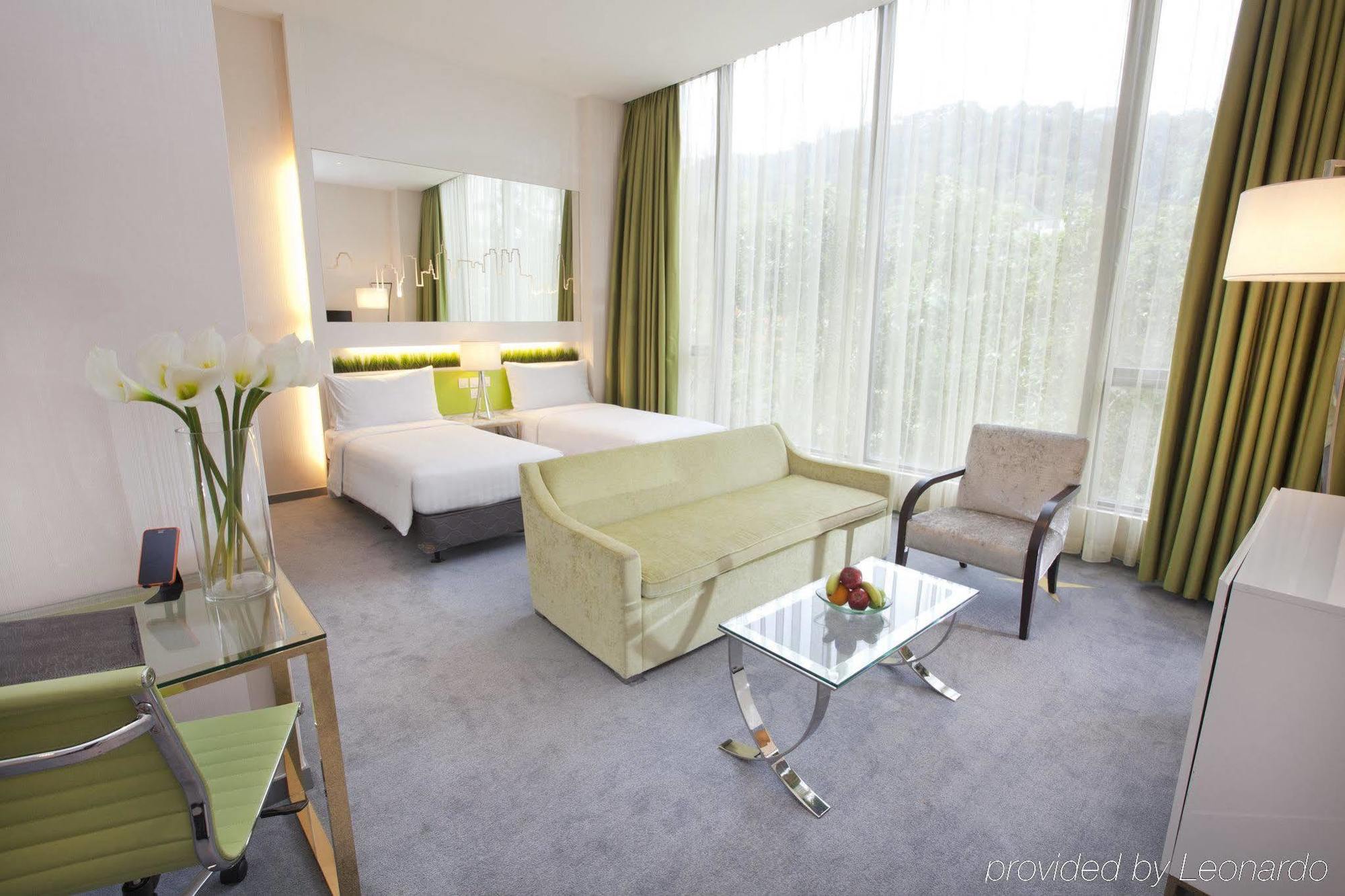 Dorsett Tsuen Wan, Hotel Hong Kong
