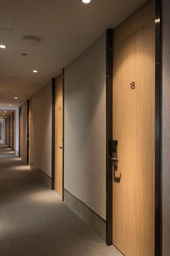 Hotel Transit Resting Lounge Hong Kong