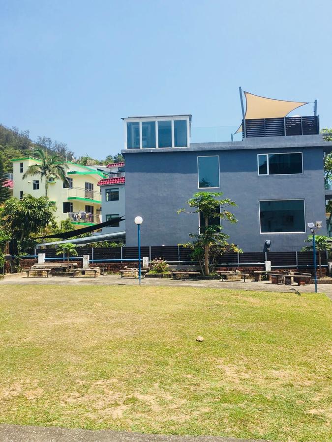 The Cove - Tong Fuk Dolphin