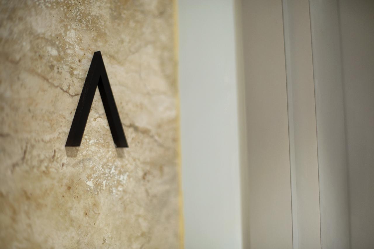 Le Manndi Service 4* Hong Kong