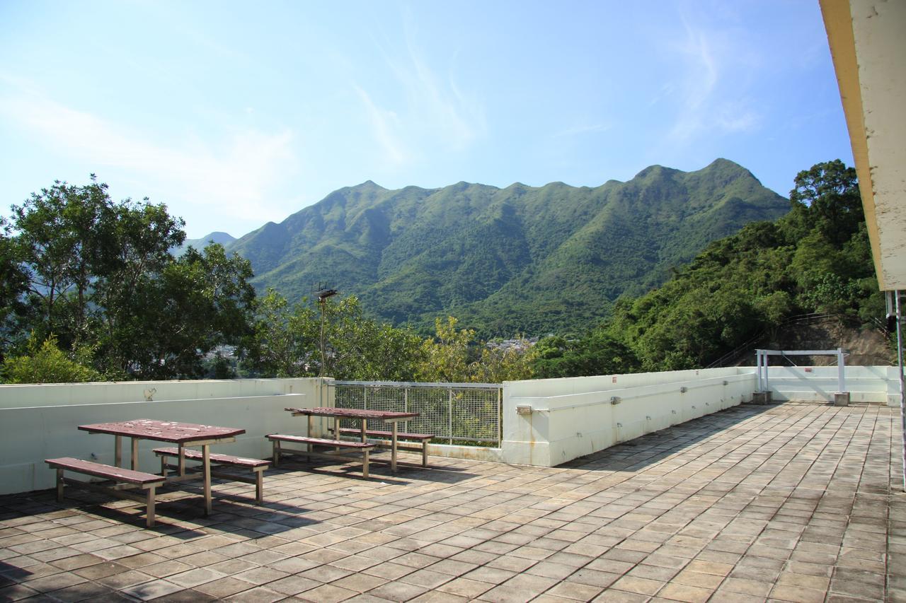 Yha Bradbury Jockey Club Youth * Hong Kong