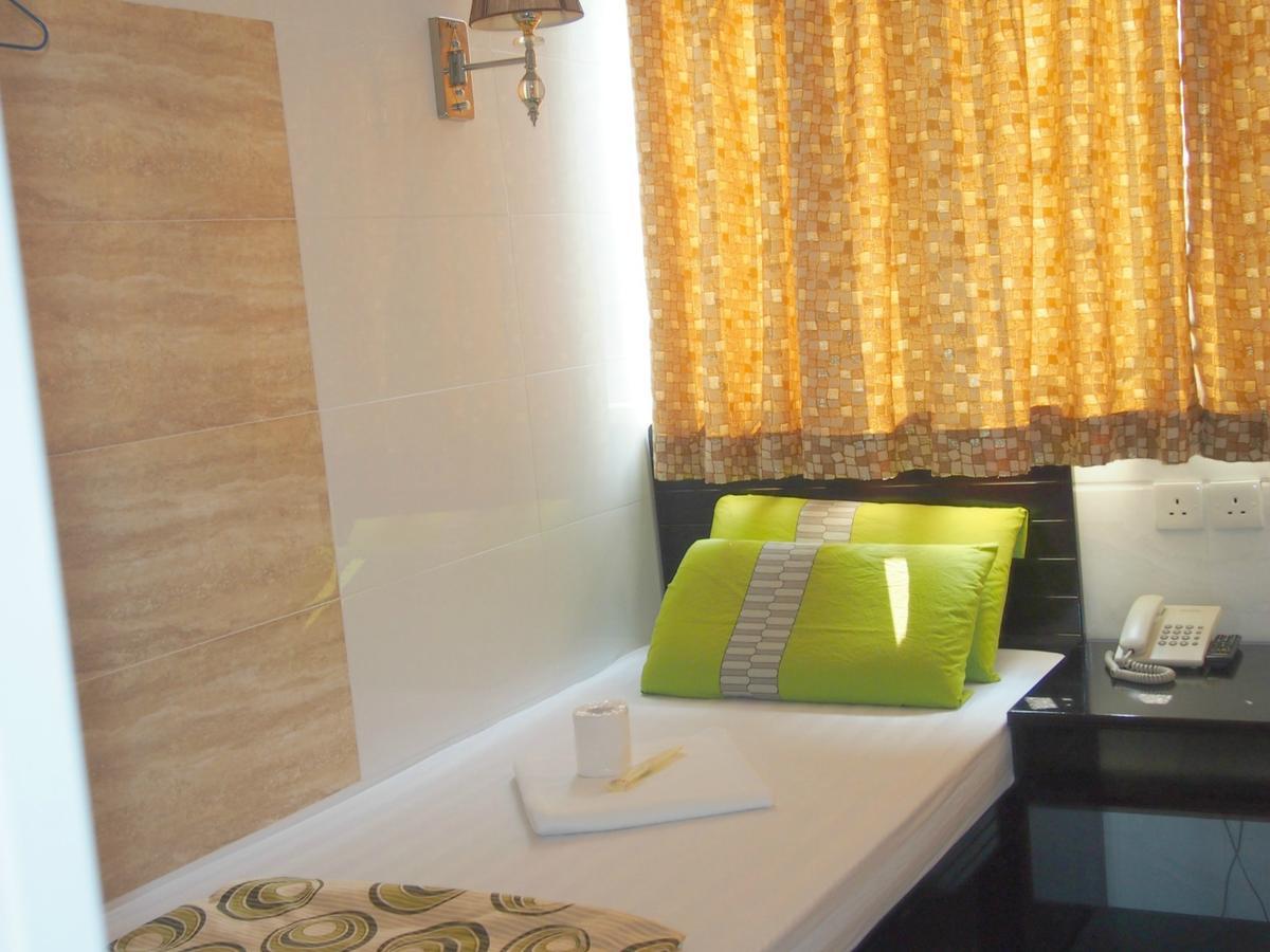 Premium Lounge