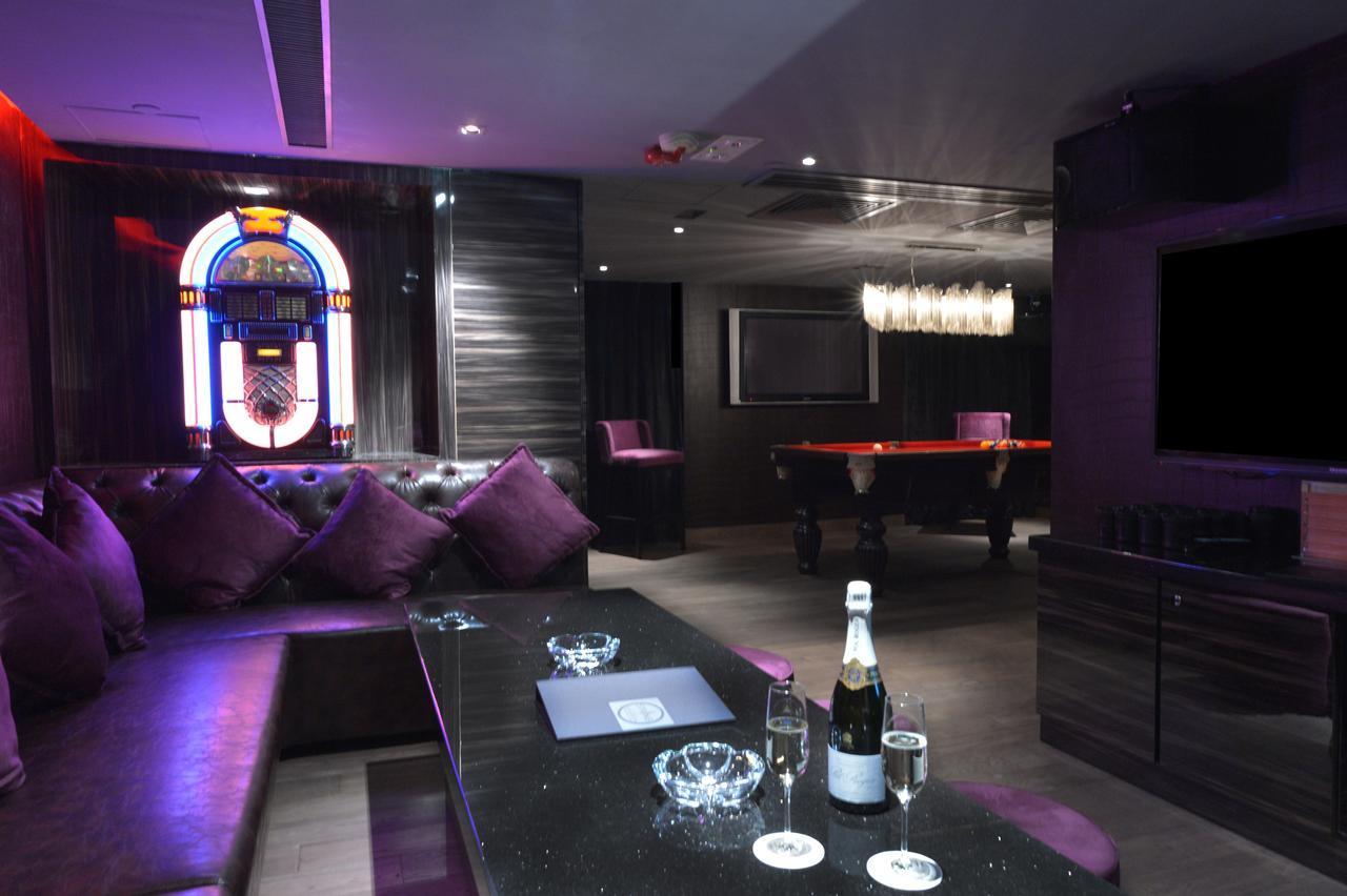 Jj Hotel