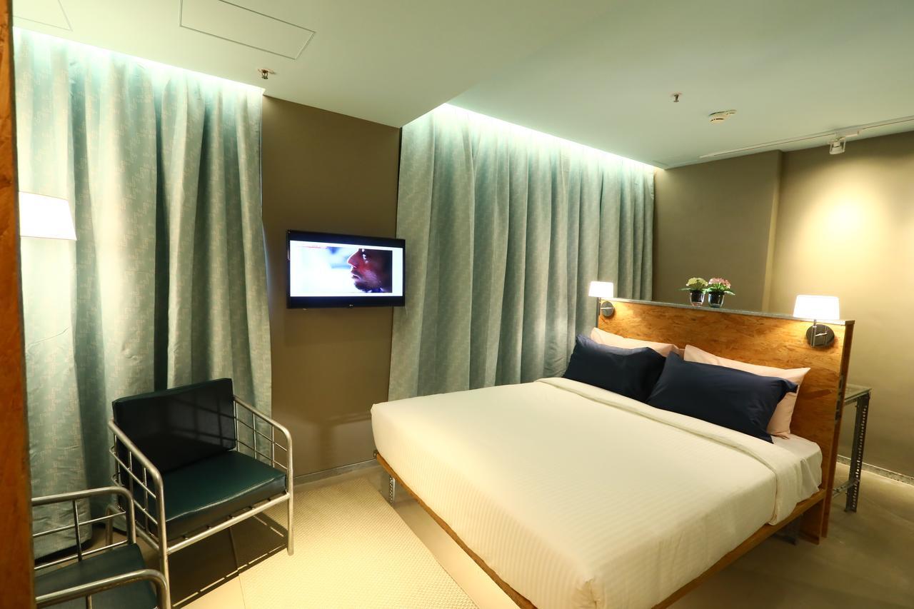 Ind Hong Kong