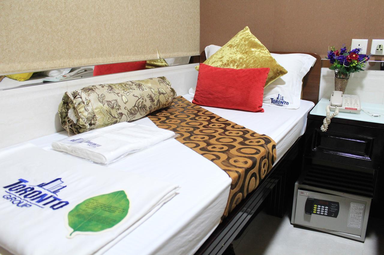 Guest house Toronto *