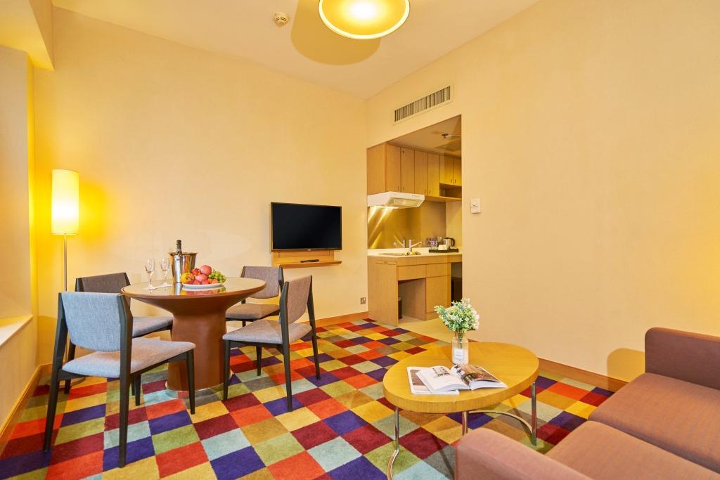 Cozi Harbour View Hotel 4*