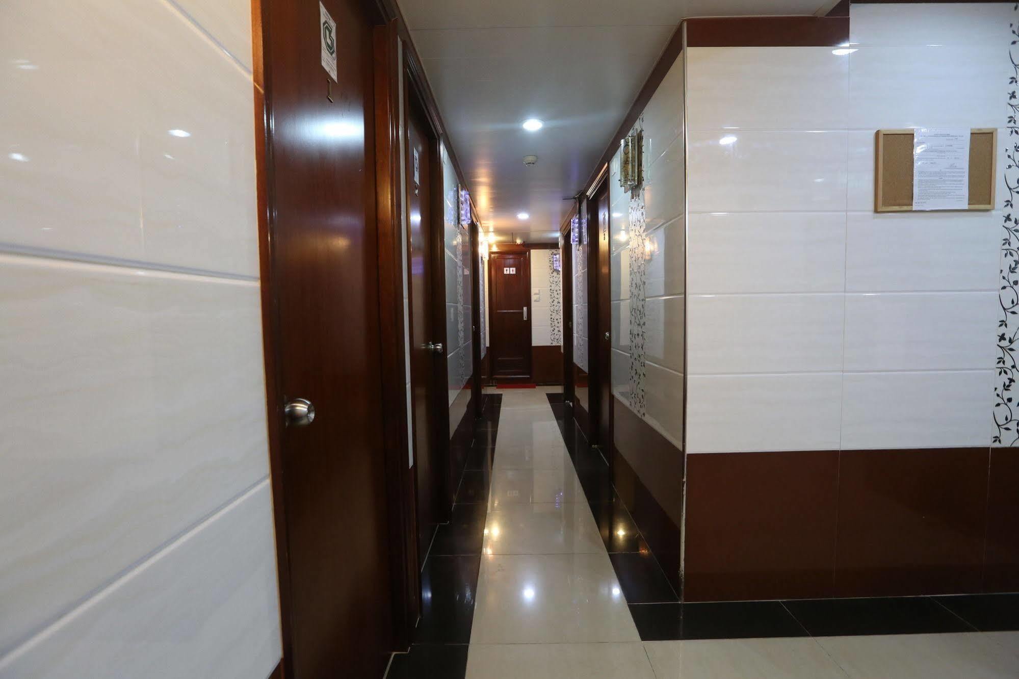 Temple Street Guest house