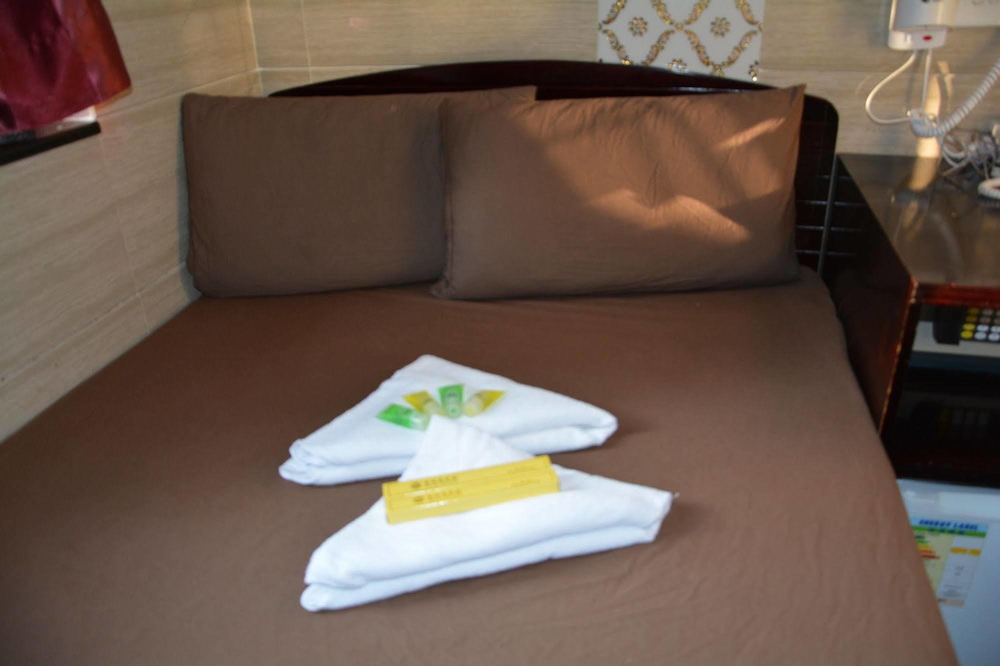 Everest Base Camp Guest house Hong Kong