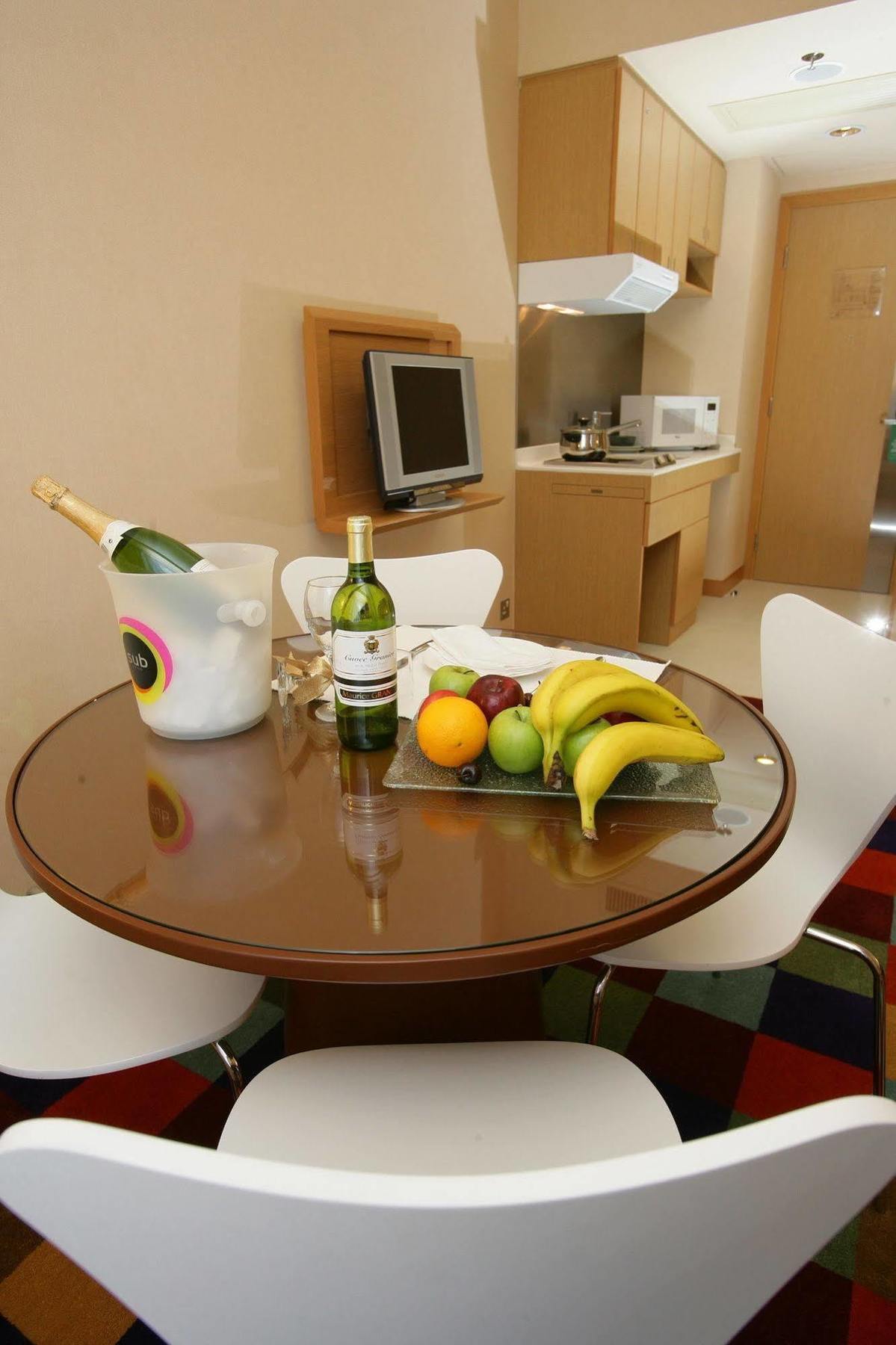 Cozi Harbour View Hotel Hong Kong