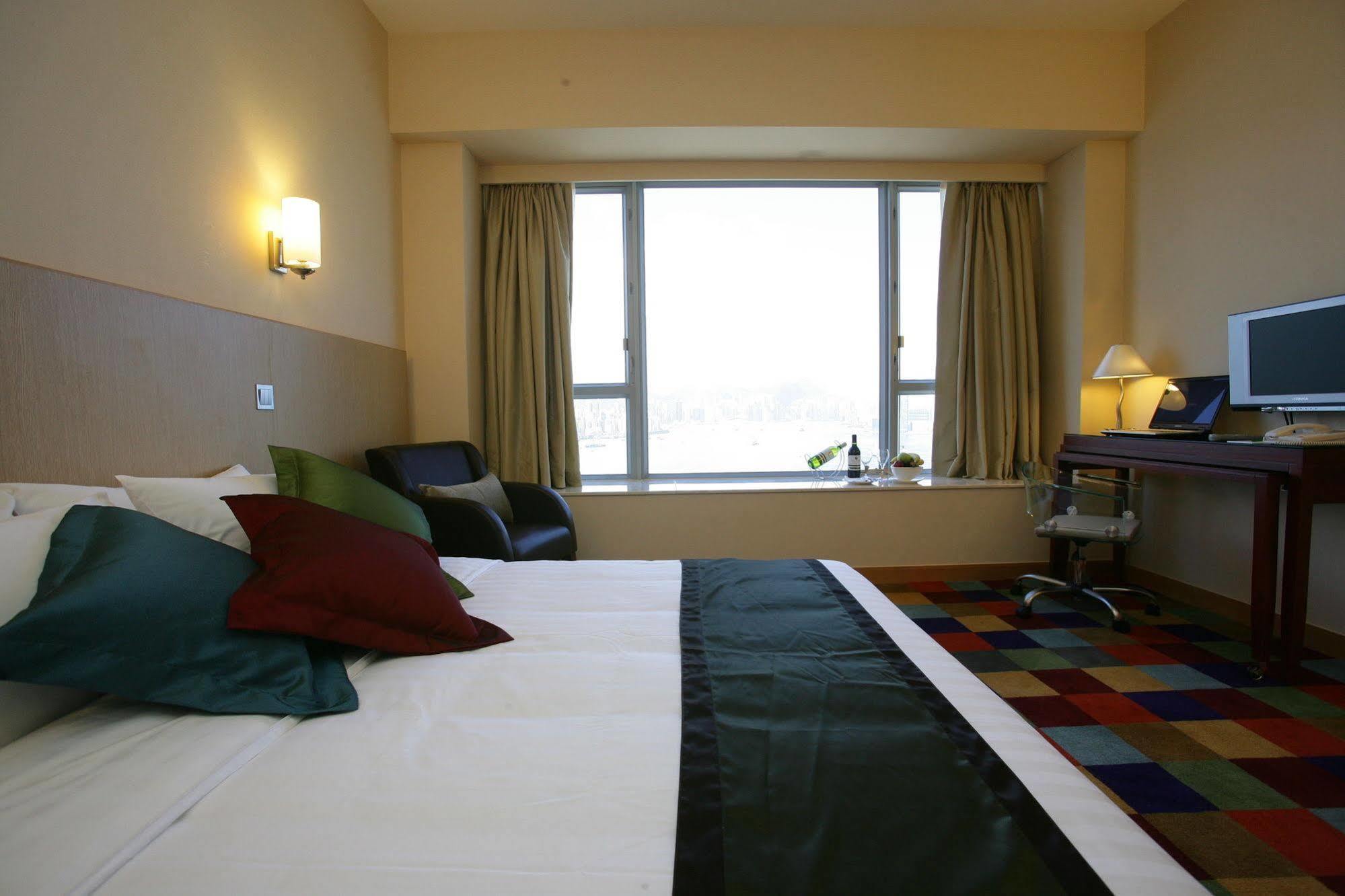 Cozi Harbour View Hong Kong
